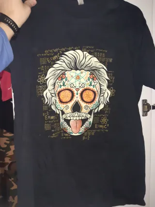 Camiseta Negra Calavera Einstein E=MC²