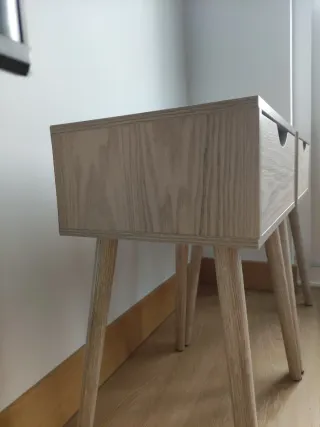 Mesitas de noche de madera