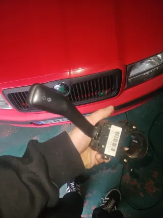 Maneta Intermitentes Octavia 1 RS