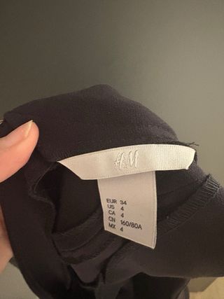 Vestido negro y blanco ajustado