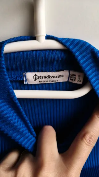 Jersey azul de punto fino