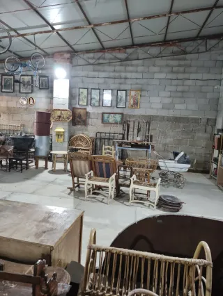 Almacén de artículos varios