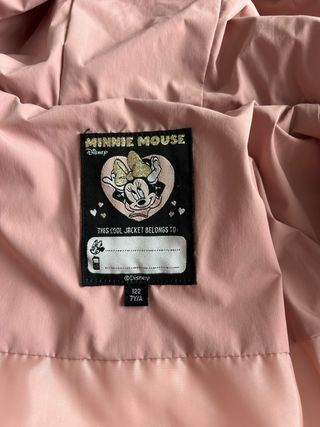 Abrigo acolchado niña C& Talla 7 años 122 a 128 cm