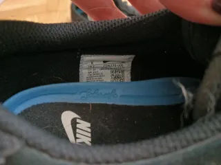 Zapatillas Nike SB Negras y Blancas