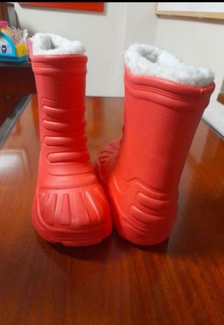 Botas de agua rojas con forro T34 Perfectas 12€