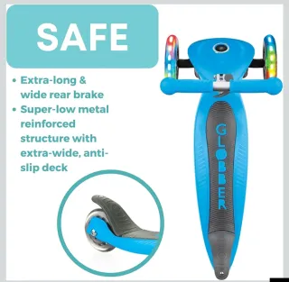 Patinete Globber 3 ruedas luces LED color azul