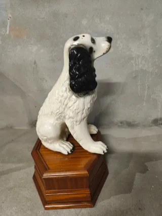 Figura perro decorativa cerámica