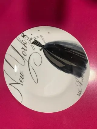 6 Tazas y 18 Platos de Postre