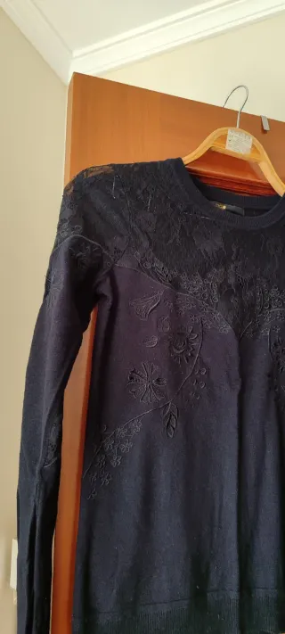 Blusa Maje Renda e Malha Tamanho 36