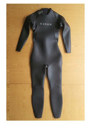 Traje de neopreno V3NON para triatlón