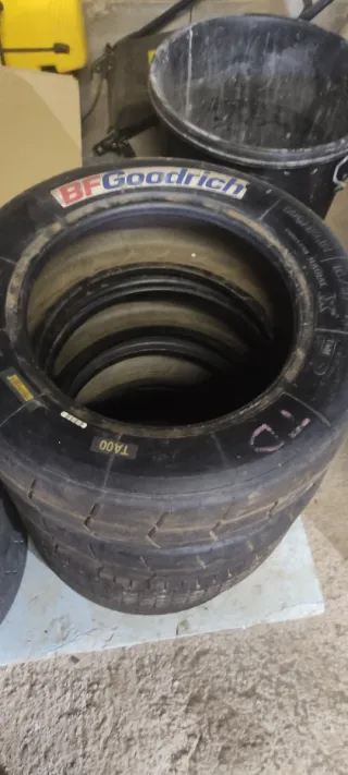 Slicks lluvia y mixtos 14