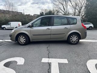 Renault Grand Scenic etiqueta C