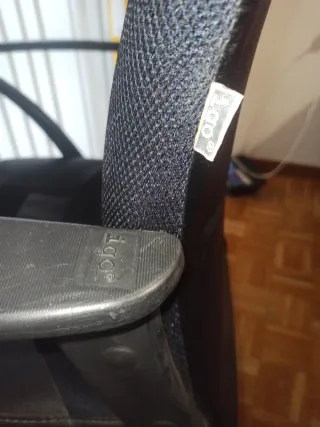 Silla de escritorio negra