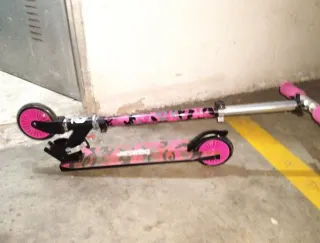 Patinete infantil rosa camuflaje