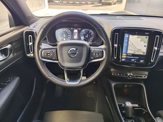 Volvo XC40 RDESIGN AUTO T3 163 CV