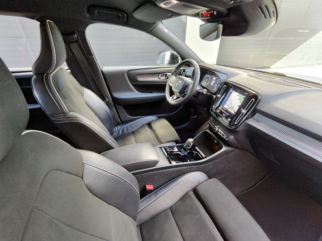 Volvo XC40 RDESIGN AUTO T3 163 CV