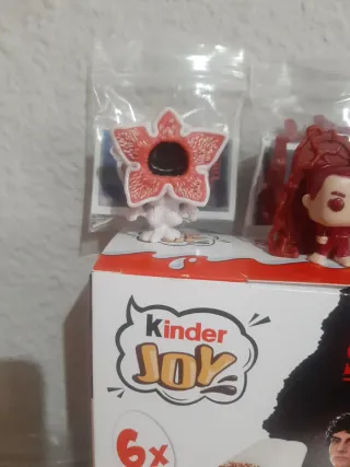 Stranger Things Kinder joy funko pop