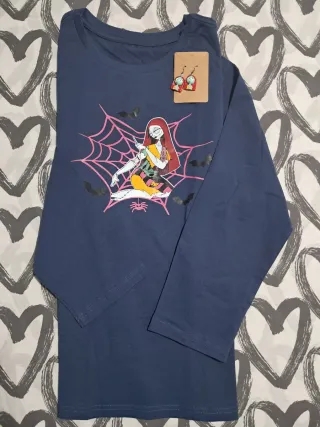 Camiseta y pendientes Sally Pesadilla antes de Nav