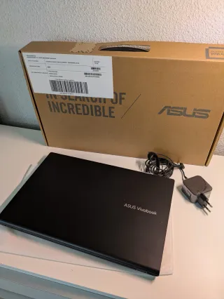 Portátil ASUS Vivobook F1500EA-EJ3023 i7 8GB RAM