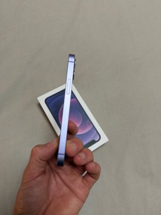 iPhone 12 mini viola