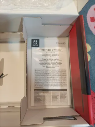 Caja Nintendo Switch completa