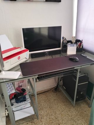 Mesa de ordenador