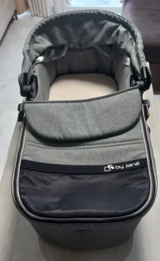 Capazo Jané Moon gris