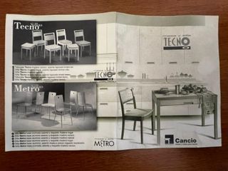 Mesa de cocina con 4 sillas