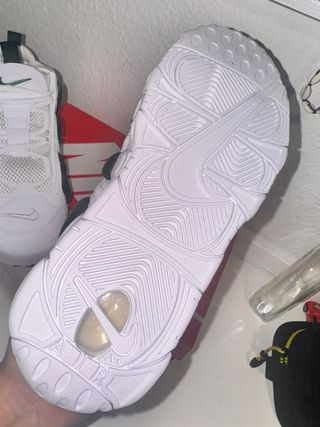 Nike Air More Uptempo Blancas y Verdes (40)