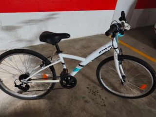 Bicicleta Btwin 24 Blanca Poco Uso