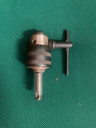 L12 Portabrocas SDS con llave