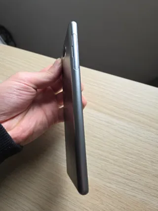 Sony Xperia 10 - problema LCD