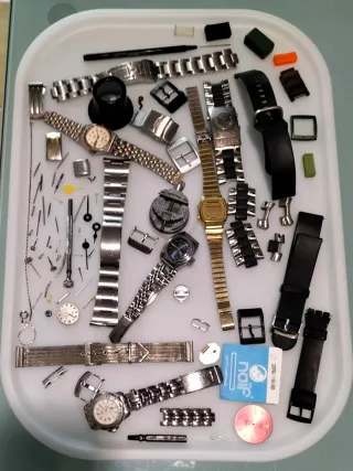 Lotto orologi e accessori