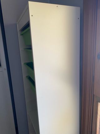 Estantería Ikea Trofast con cajas y estanterías