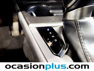 Lexus UX 250h Business 2WD 135 kW (184 CV)