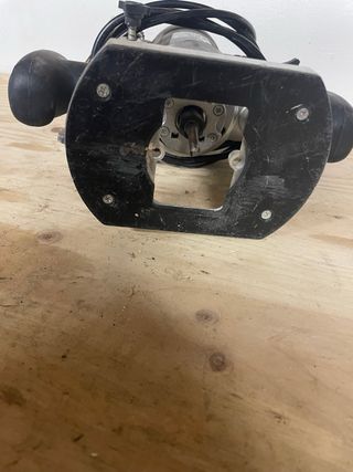 Fresadora M1R-KZ3-B 1200W