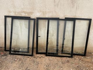 3 ventanas aluminio negras