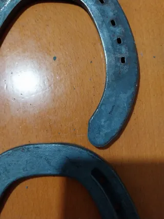 Herraduras metálicas nuevas Nº1