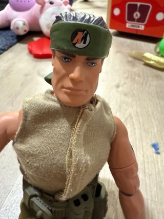 3 muñecos action man