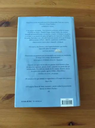 TIEMPO ENTRE COSTURAS, EL