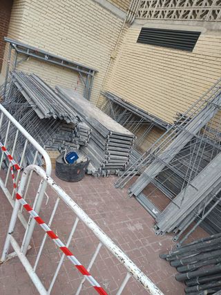 Alquiler andamios 100m - 1,50€/metro/día