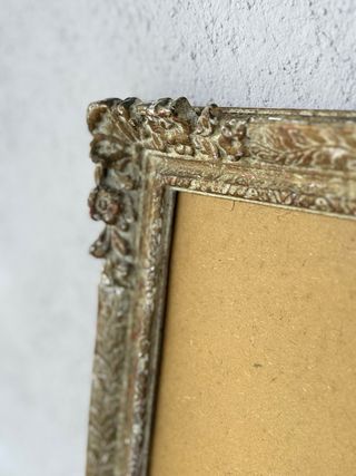 Marco antiguo de madera