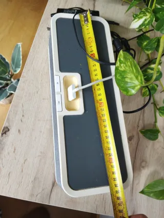 Altavoz Yamaha Gris y Blanco