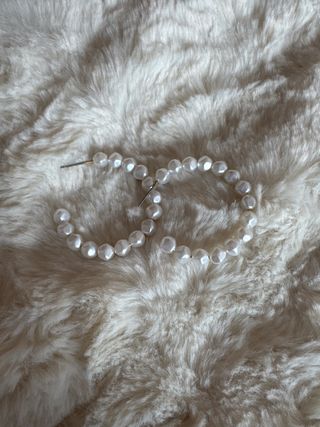 Pendientes de aro con perlas