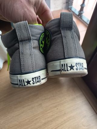 Zapatillas Converse All Star grises y verdes