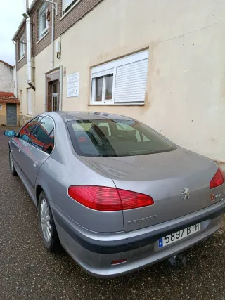 Peugeot 607 2003