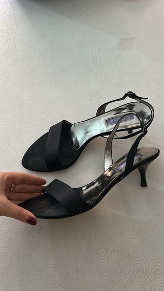 Zapatos de tacón L'Amour negros