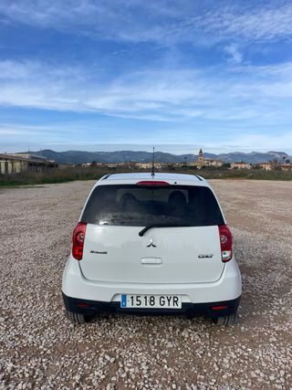 Mitsubishi Colt 2011
