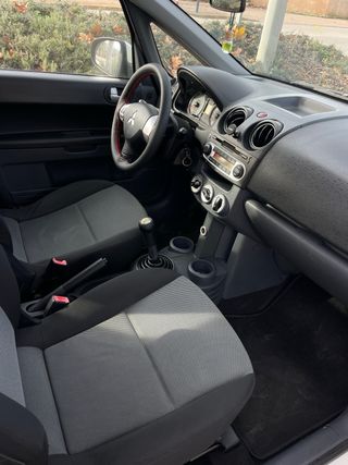 Mitsubishi Colt 2011