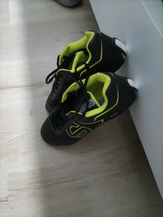 Zapatillas Sparco Negras y Amarillas